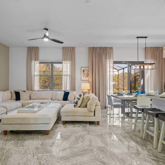 Stunning 6BR, Private Pool, Prime Location - Image 1