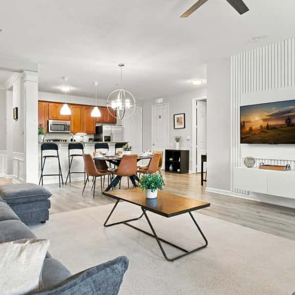 Spacious 3BR in Prime Orlando Location - Image 1
