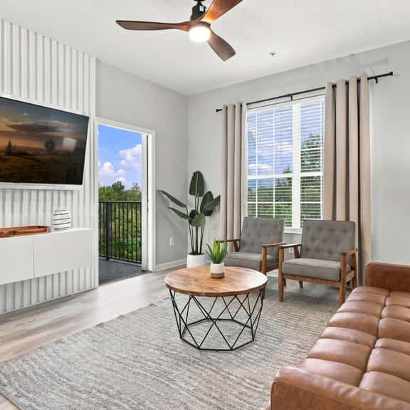3BR Family Getaway, Prime Orlando Location - Image 1