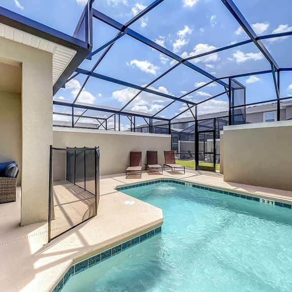 Kissimmee Townhouse with Private Pool & Waterpark - Image 1