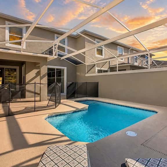 Private Pool Townhouse near Disney World! - Image 1