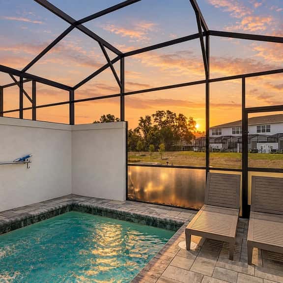 Exclusive Clermont Retreat with Private Pool - Image 1