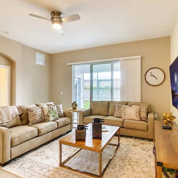 Cozy Stay/Close to Disney/Game Console/Garage - Image 1
