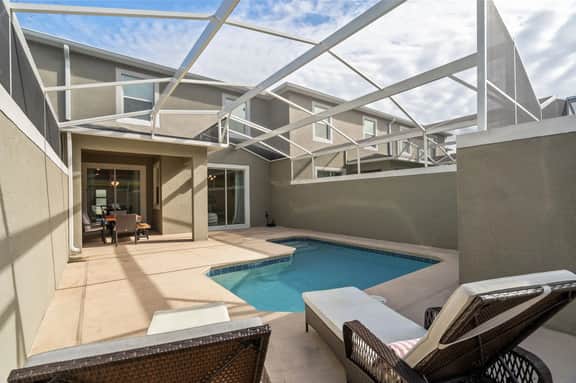 Amazing 4 Bedrooms  home with Pool close to Disney - Image 4