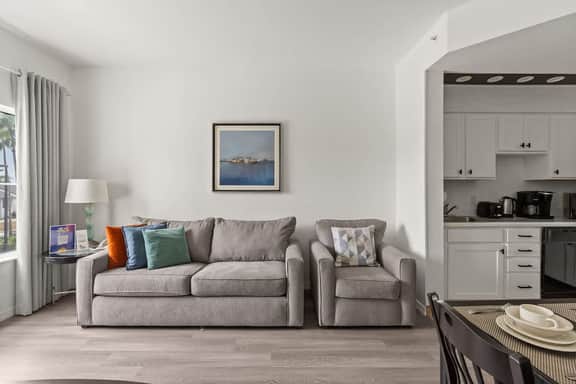 Apartment 1 BR FREE Shuttle to Disney Parks - Image 2