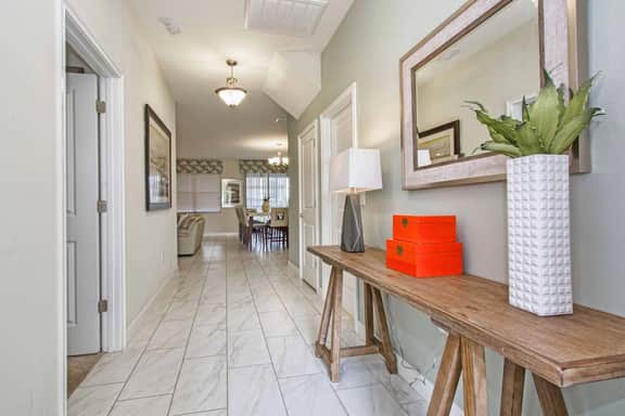 Beauty Home, Private Pool in Champions Gate - Image 5