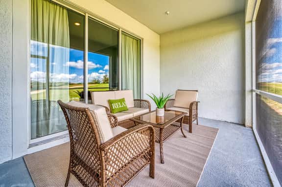 Chic Golf-View Condo - Simply Amazing - Image 3