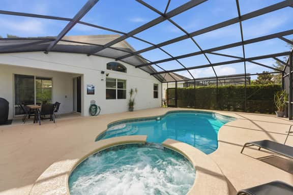 Cozy Single Story 4BR, Pool, Game Room - Image 2