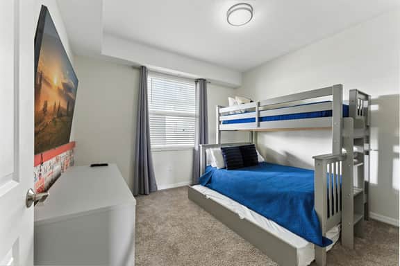 Elegant 2BR in Storey Lake, Top Location - Image 4