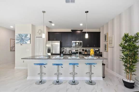 Gorgeous Home in Unbeatable Location - Image 5