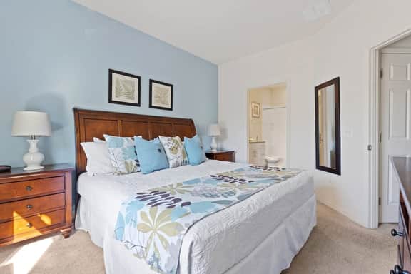 Kissimmee 4BR Townhouse: Perfect for families! - Image 5