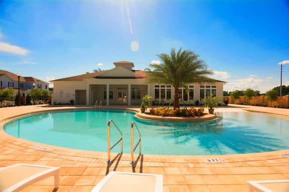 Kissimmee 4BR Townhouse: Perfect for families! - Image 4
