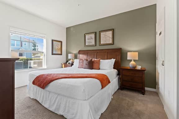 Kissimmee 4BR Townhouse: Perfect for families! - Image 2
