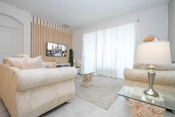 Magical Escape, Adorable 3BR Apartment - Image 5