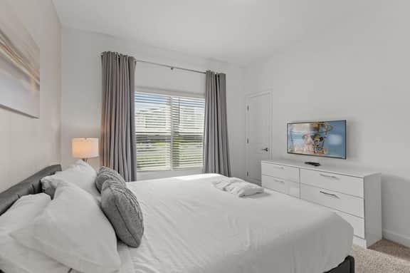 Modern design near Disney Top resort - Image 5