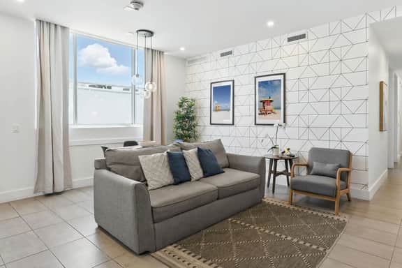 South Beach Stylish 2BR Retreat - Image 3