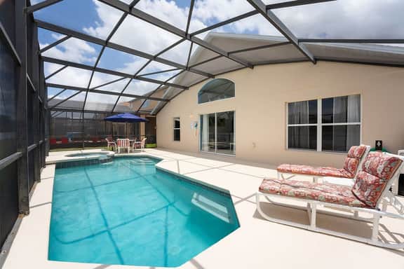 Spacious 4BR Home, Pool, Games, Pets Welcome - Image 3