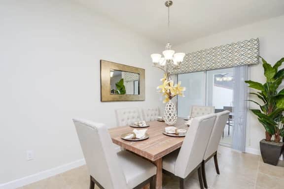 Spacious Cozy Comfort in Every Corner - Image 4