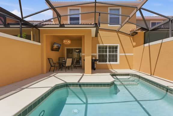 Stylish 4BR, Private Pool, Themed rooms, Sleeps 13 - Image 5