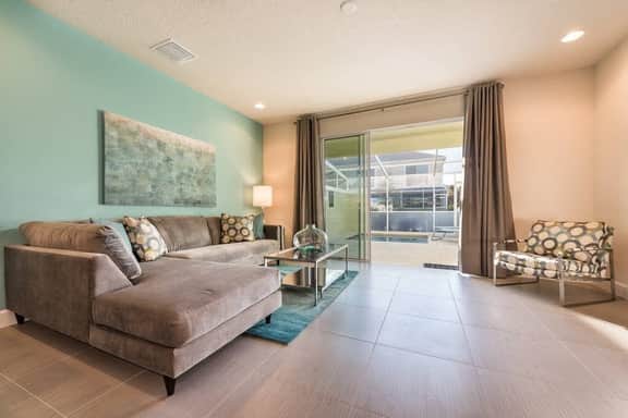 Super cozy home with private pool - Image 3