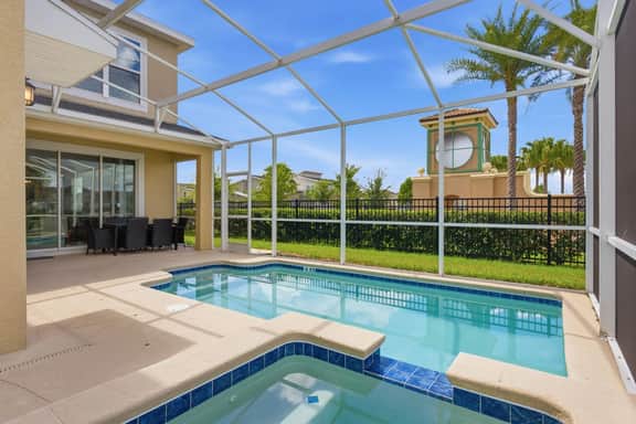 5BR Home, Private Pool, Chic Decor, Themed Rooms - Image 2