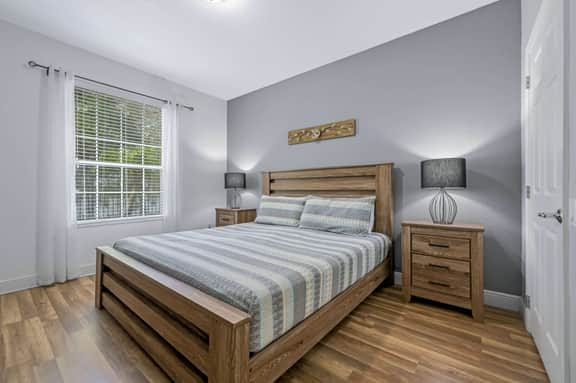 3BR Lake View, 8 guests, Amazing Orlando Location - Image 3