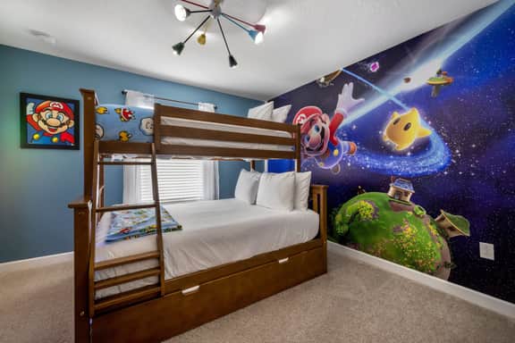 Family Fun 4BR, Pool, Top Location - Image 4