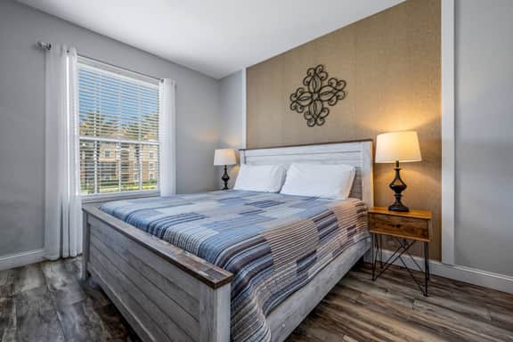 Vista Cay 3BR, Beautiful Lake View, Top Location - Image 4