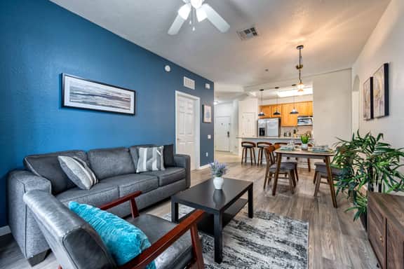 Vista Cay 2BR, Epic Location, Amazing Stay - Image 2