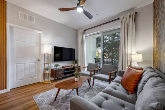 Perfect Orlando Stay, Comfort at Prime Location - Image 2