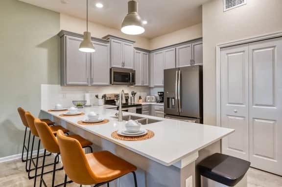 Champions Gate Stay, 2BR, Sleeps 7 - Image 5