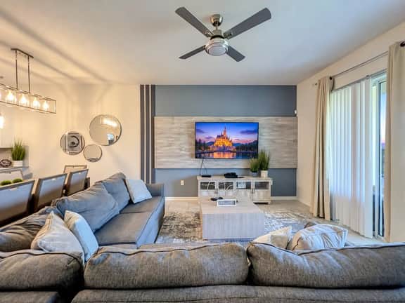 Luxury Stay with Game Room & Resort Access - Image 2