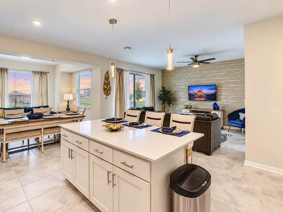 Magical Disney Getaway / Two Clubhouses / Splash P - Image 5